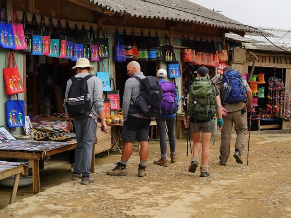 52808726151 2354d3ccc0 cremoteSapatrekkingtours